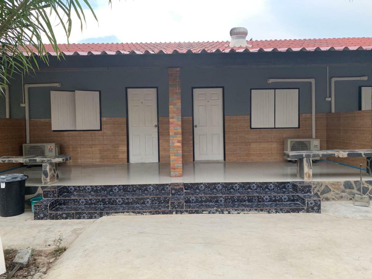Diane Hotel Phetchaburi Exterior foto