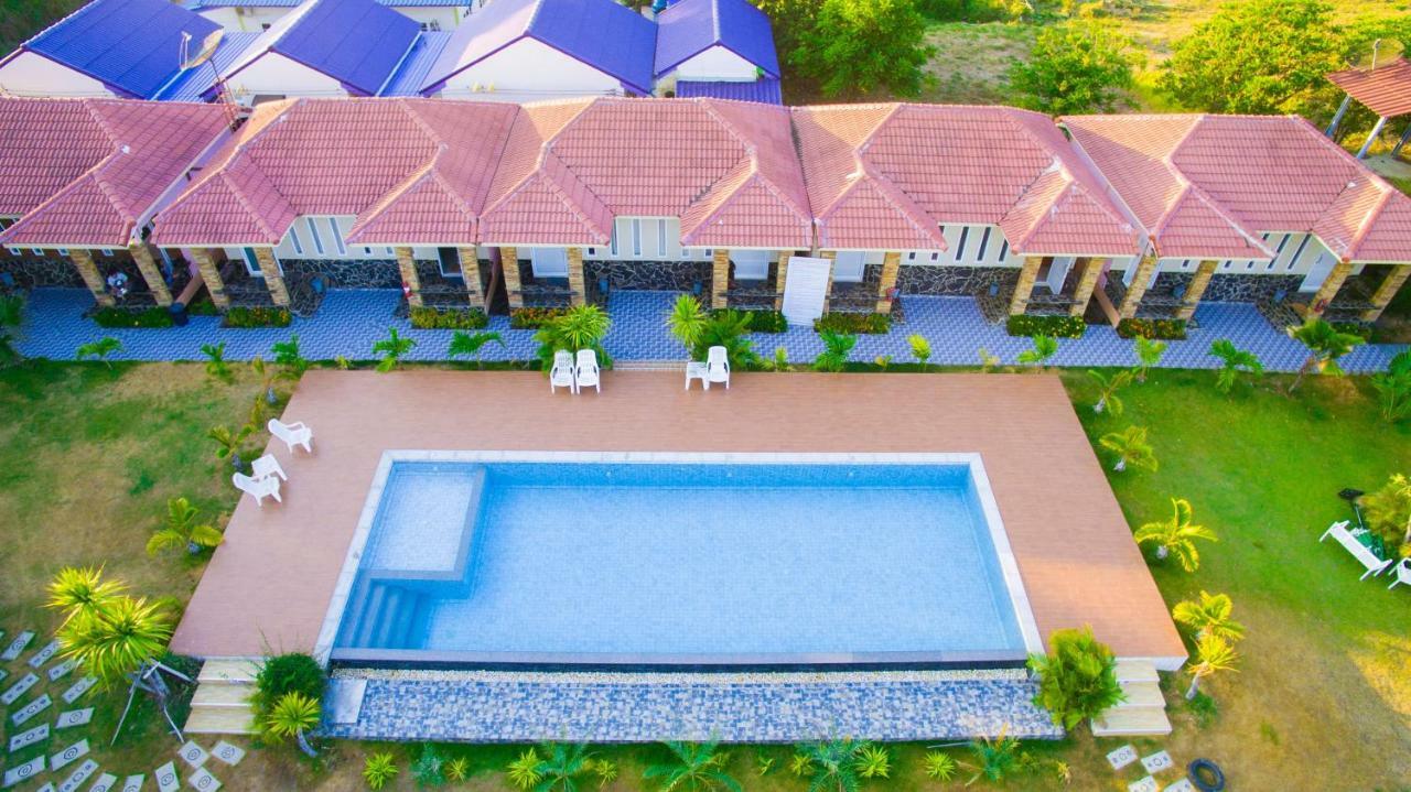 Diane Hotel Phetchaburi Exterior foto